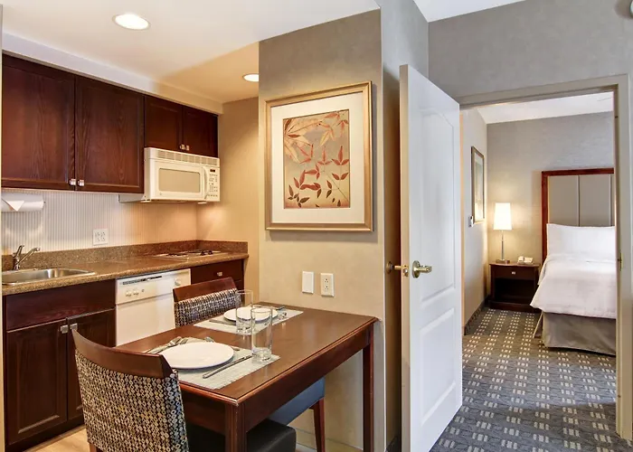 One-Bedroom King Suite